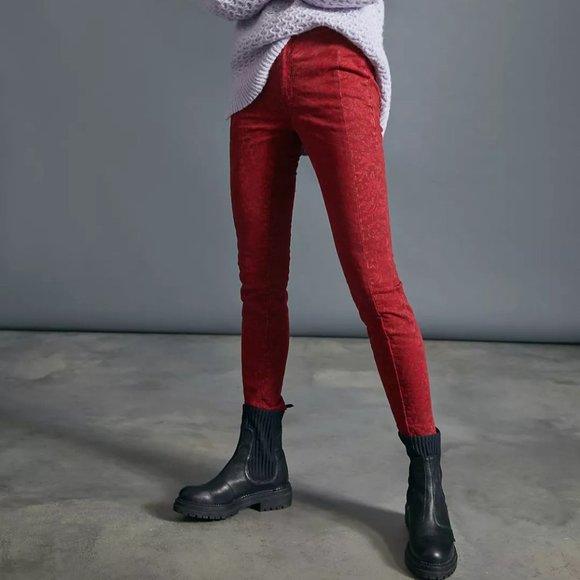 Anthropologie NWT Pilcro Red Printed Pants 26 - Picture 1 of 7